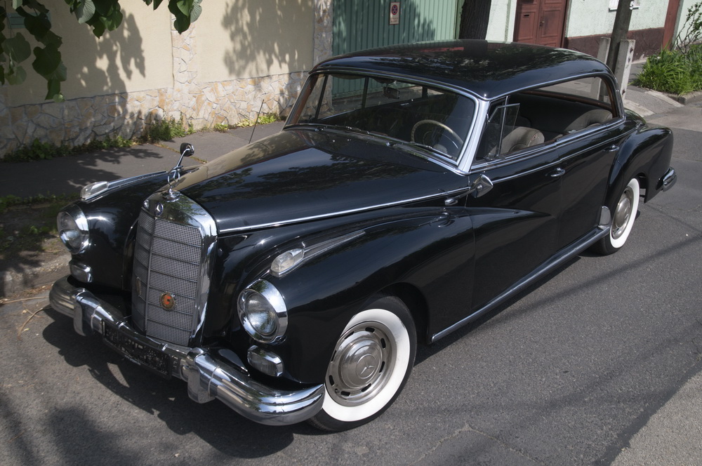 Mercedes-Benz W186 „Adenauer”