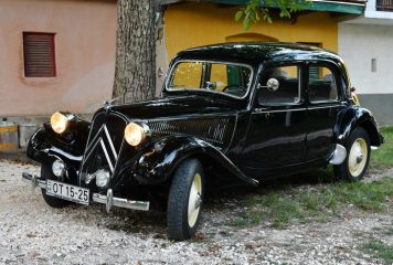 Kezdőlap 7 Citroën Traction Avant – egy kellemes francia utitárs